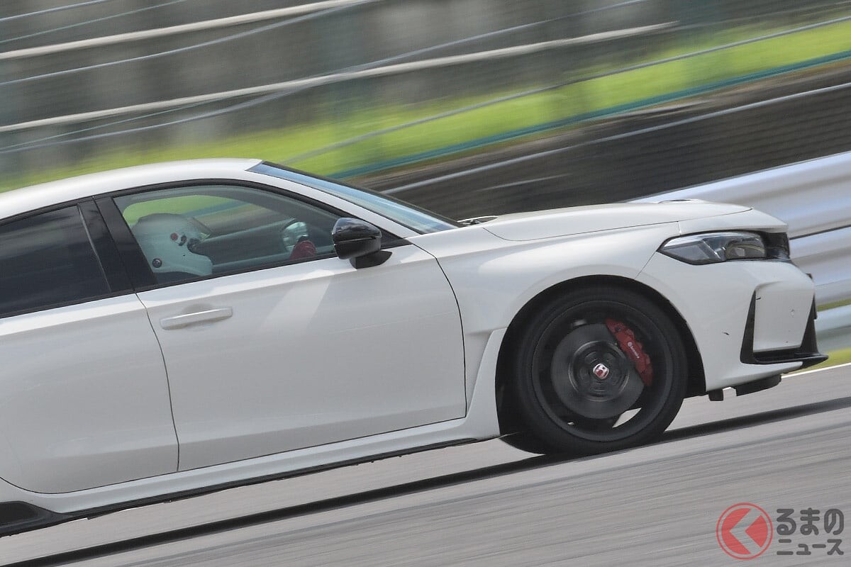 なぜ今のクルマは「FF」が主流？ 「FR」とは何が違う？ 駆動輪の「前・後」で運転の楽しさが変わる!? “走り”と“効率”はどっちがいい？