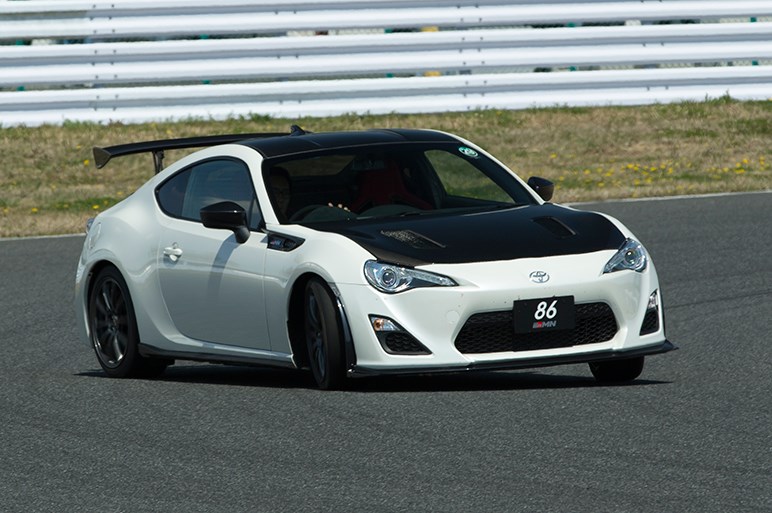 86 Grmnとノア ヴォクシー G Sのプロトタイプをサーキット試乗 Carview 自動車情報サイト 新車 中古車 Carview