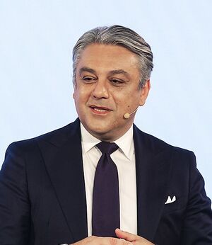 ルノー、ルカ・デメオCEOが7月15日付で退任　グッチなど高級アパレルのケリングCEOに