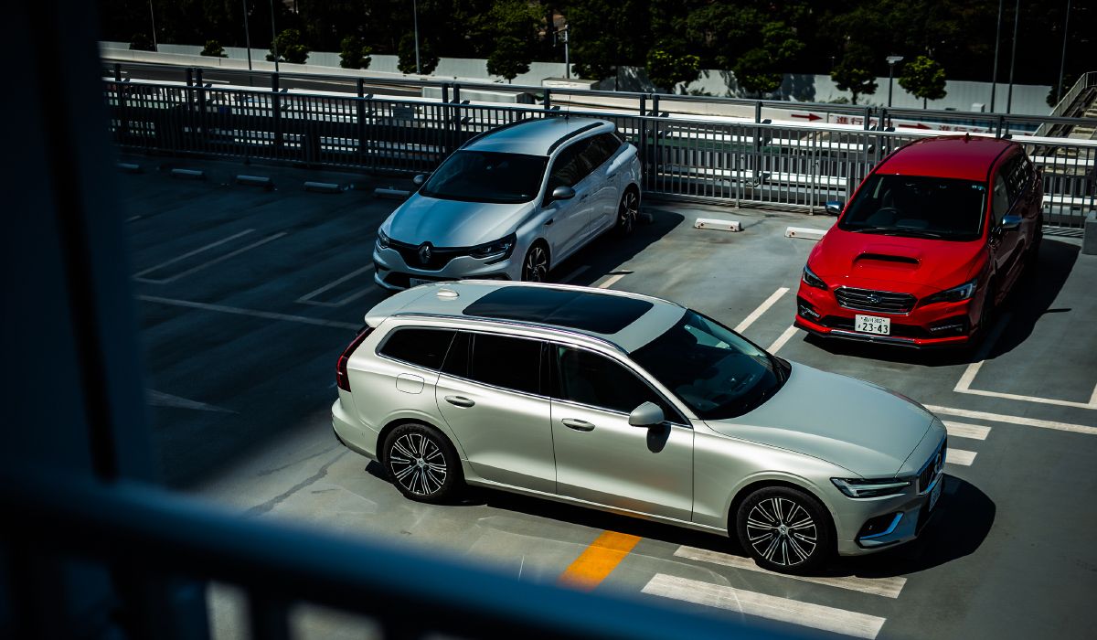 復活せよ ステーションワゴン 第2回 やっぱりボルボのワゴンはカッコいい 新型v60試乗記 Gq Japan 自動車情報サイト 新車 中古 車 Carview