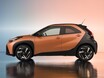 トヨタ “最小クラスのハイブリッドカー” 新型「アイゴX」に注目
