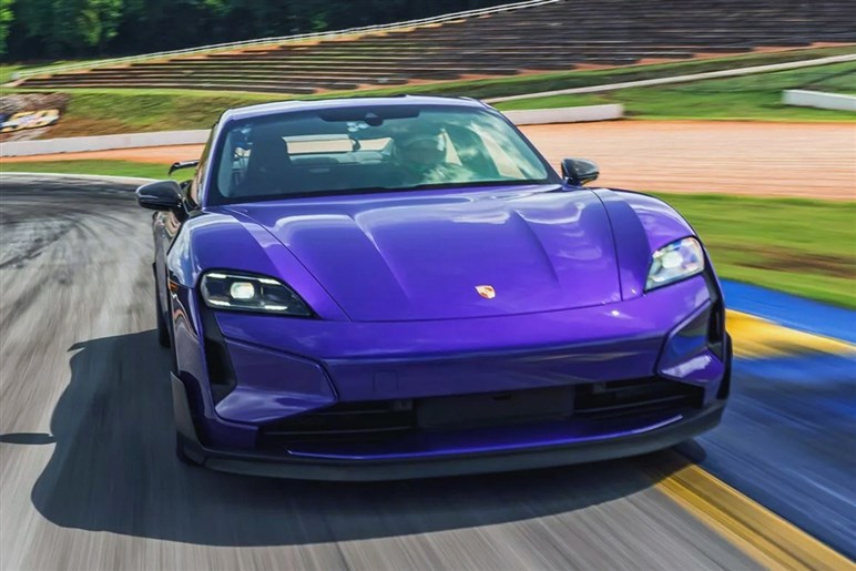 【ポルシェが本気出した】「タイカン ターボGT」が6秒差でEV最速を更新、シャオミにガチ勝負を挑む