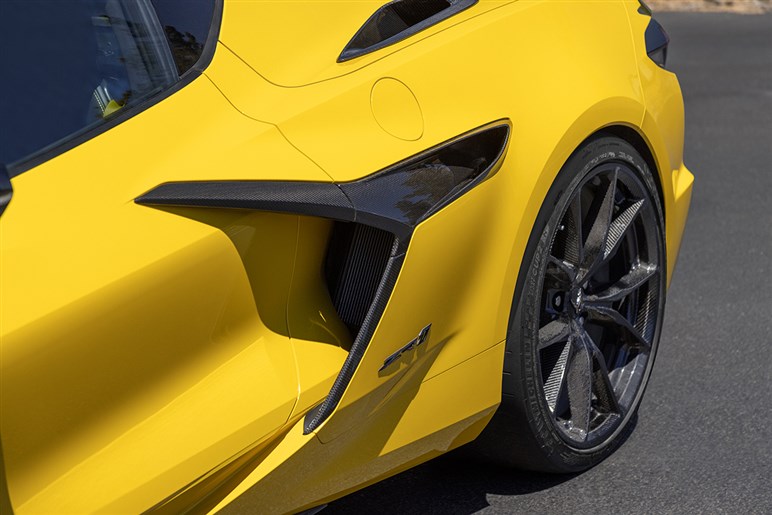 【ポルシェが本気出した】「タイカン ターボGT」が6秒差でEV最速を更新、シャオミにガチ勝負を挑む