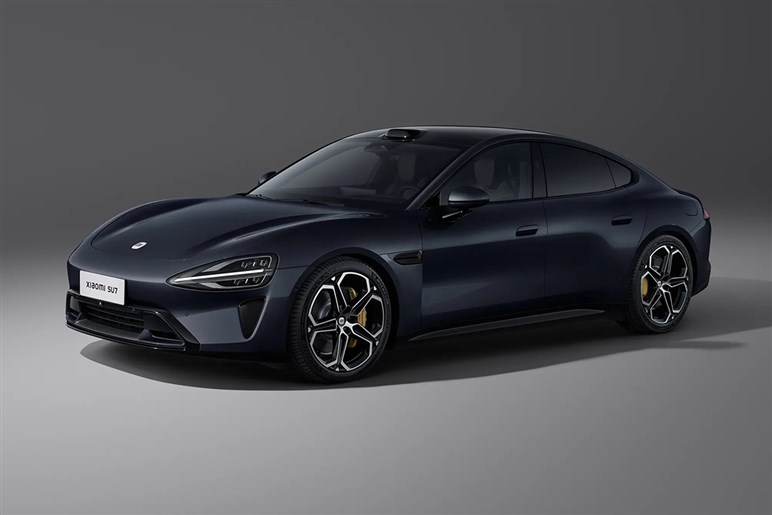 【ポルシェが本気出した】「タイカン ターボGT」が6秒差でEV最速を更新、シャオミにガチ勝負を挑む