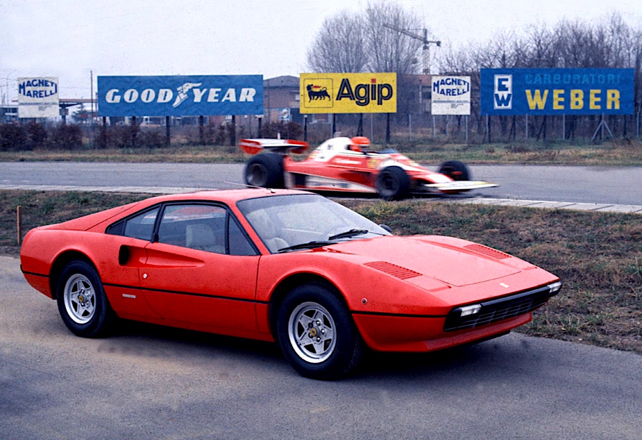 8気筒ミッドシップの原点 フェラーリ 308 シリーズ 1975 19 名作スーパーカー型録 Genroq Web 自動車情報サイト 新車 中古車 Carview