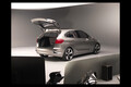 BMW初のFFミニバン！ フォト＆詳報チェック