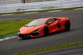 脳髄が溶ける珠玉のV12エンジンを堪能。ランボルギーニ「レヴエルト」がスーパーカーの新基準を打ち立てる