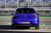 【20周年記念車オーナーに激震？】「ゴルフR“8.5”」登場。買い物もこなせる超高速ハッチ