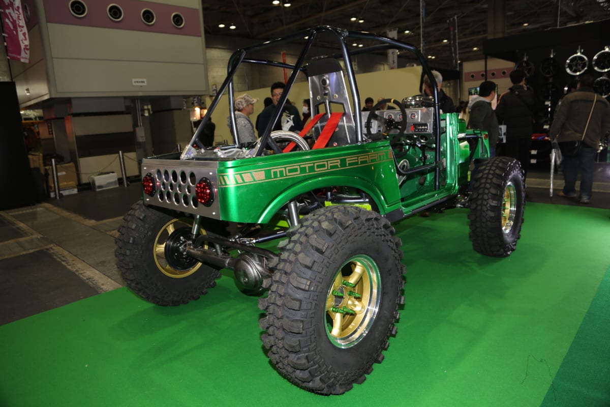 ジムニーにアメ車のv8エンジン搭載 スーパーチャージャー Nosも投入したリアルモンスター 大阪オートメッセ18 Auto Messe Web 自動車情報サイト 新車 中古車 Carview