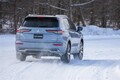 【軟派なSUVとは別次元】「アウトランダー」と「トライトン」が雪上で見せた“三菱四駆の頼もしさ”の正体とは