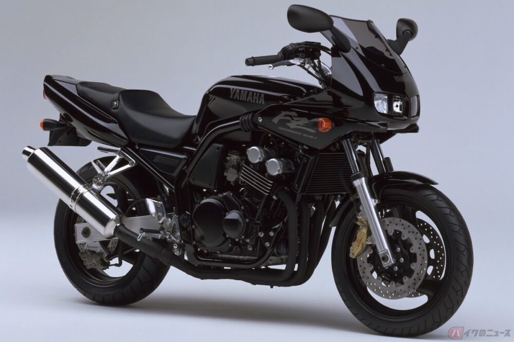 ド派手なカワサキ「ZZR250」が東京の街を駆け抜ける！ スッキリしたい ...