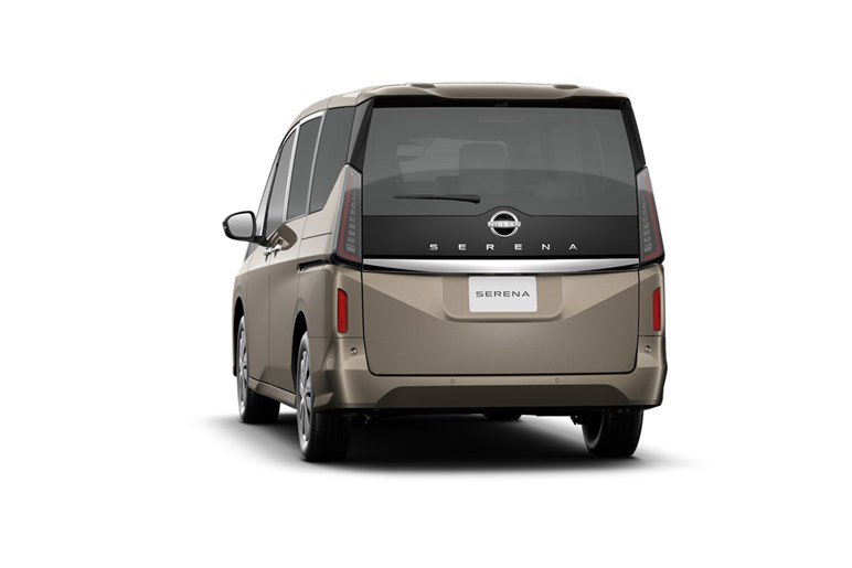 【272万円】意外といいんじゃない？　日産セレナの最安グレード「ガソリンのX」はアリなのか装備をチェックしてみた