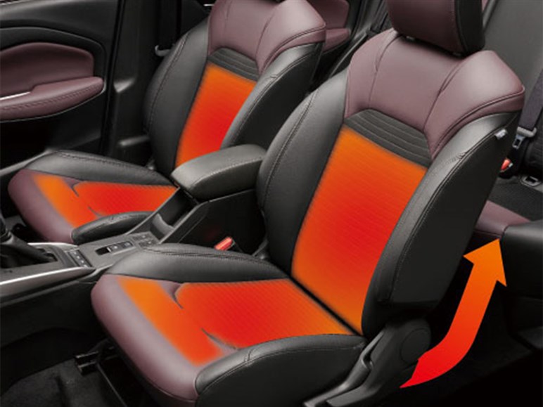 200万円台でも見栄え！ 「フロンクス」と「WR-V」買うならどっち？ 装備や走りでコスパ比較