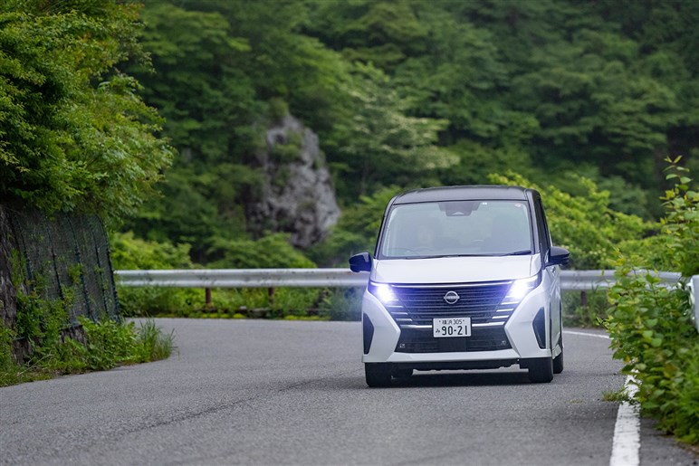 【272万円】意外といいんじゃない？　日産セレナの最安グレード「ガソリンのX」はアリなのか装備をチェックしてみた