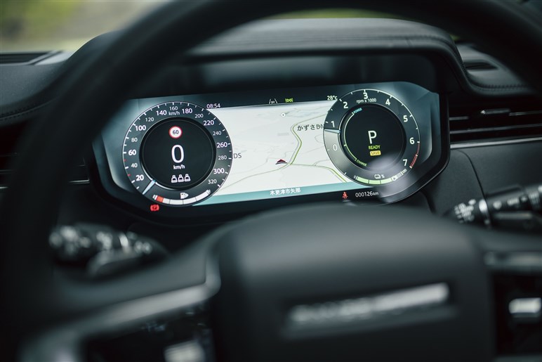 続々PHEV化で完成するレンジローバーの唯一無二の世界観。その裏で過激なV8モデルも準備中!?