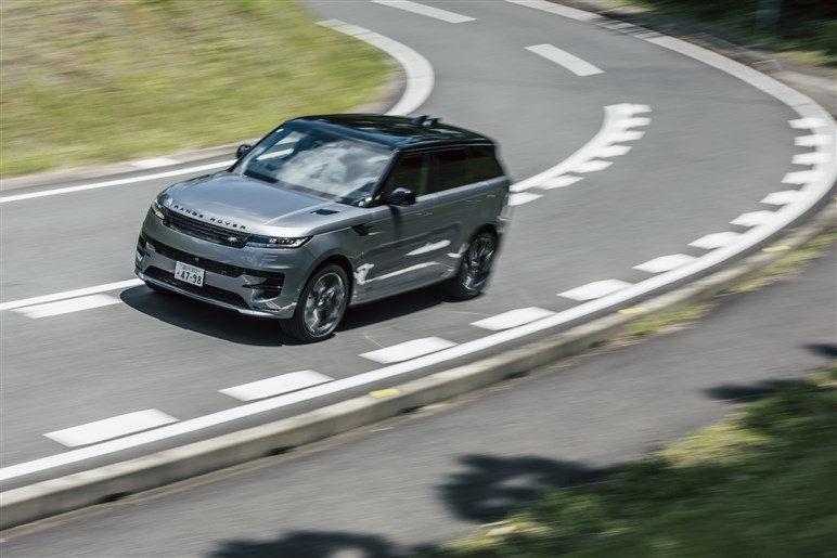 続々PHEV化で完成するレンジローバーの唯一無二の世界観。その裏で過激なV8モデルも準備中!?