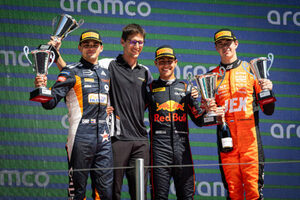 念願のフィーチャーレース初優勝を果たしたリンドブラッド「3連戦の最高の締めくくりだ」／FIA F2第6戦