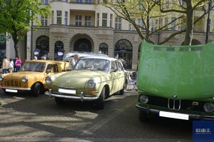 ベルリンの街が2000台以上のクラシックカーで埋まる日「Classic Days Berlin」