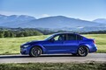 レースで“BMW”の名を轟かせるために生まれた初代「M3」はサーキットで熱く日常ではジェントルだった