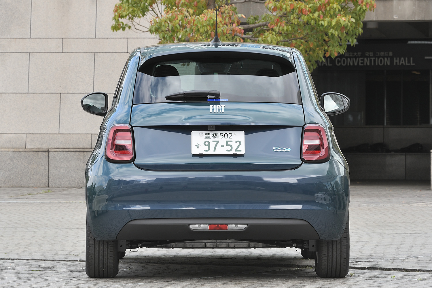 輸入車が オシャレ 個性的 と言われるのは思い込み 国産車と何が違うのかをデザインのプロが検証 Web Cartop 自動車情報サイト 新車 中古車 Carview