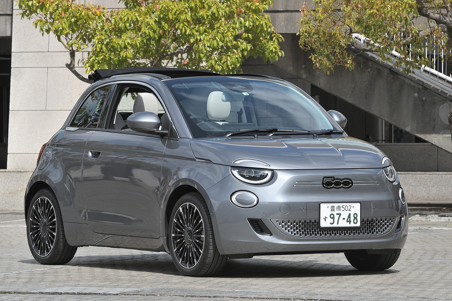 輸入車が オシャレ 個性的 と言われるのは思い込み 国産車と何が違うのかをデザインのプロが検証 Web Cartop 自動車情報サイト 新車 中古車 Carview