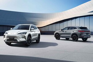 国産HVの脅威となるか⁉︎日本初導入のBYD製ハイブリッドSUV「SEALION 6」登場
