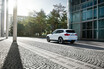 新型フル電動SUV、BMW iX3誕生！ X3のEV版は「初」を満載し航続距離460kmを達成