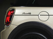クラシックミニの名作をオマージュした限定車「MINIピカデリー エディション」が登場