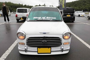 ダイハツ「ミラジーノ」を2台乗り継ぐヘビーユーザーが作る純正イメージを大切にしたカスタマイズ