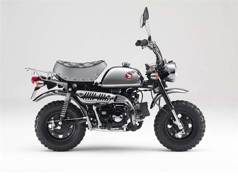 【制度は整ったが…】4月から普通自動車免許で125ccバイク解禁。でも今すぐ乗れないってどういうこと？