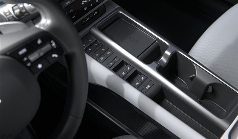 【日本で発売される？】7月登場のハイパワーセダン「IONIQ 6 N」。 驚異の加速と日本車にはないレトロモダンに注目