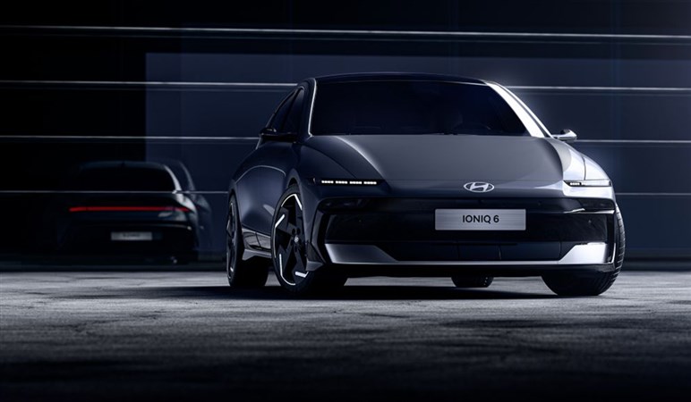 【日本で発売される？】7月登場のハイパワーセダン「IONIQ 6 N」。 驚異の加速と日本車にはないレトロモダンに注目