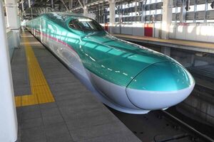 今どこ走ってるの…？新幹線「はやて」に乗った “斬新でスピード感ある“もと最速列車の不遇な半生