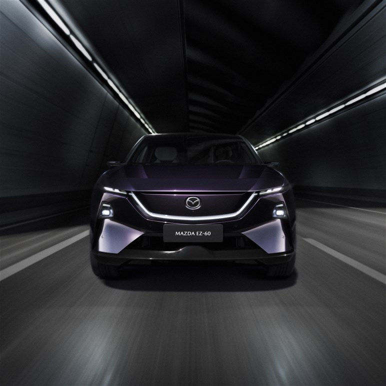 【次期CX-5にも影響ある？】「中国市場向けSUV「EZ-60」世界初公開　マツダの最新デザイン＆技術を採用
