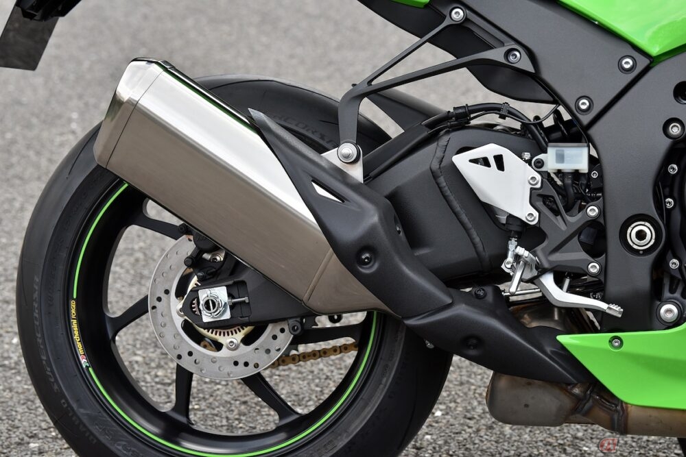 マフラー音をもっとかっこよくしたい その交換方法とは バイクのニュース 自動車情報サイト 新車 中古車 Carview