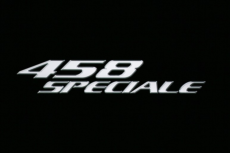 458スペチアーレ日本発表 究極のV8フェラーリ