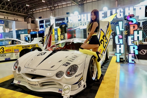 東京オートサロン2022】2年ぶりの熱気!カスタムカーを彩った美女 東京オートサロン2022】2年ぶりの熱気!カスタムカーを彩った美女
