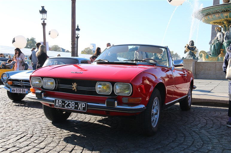 パリMS・120周年でレトロカー大集合。個性的なフランス車って楽しい（carview!） 自動車情報サイト【新車・中古車】 carview!