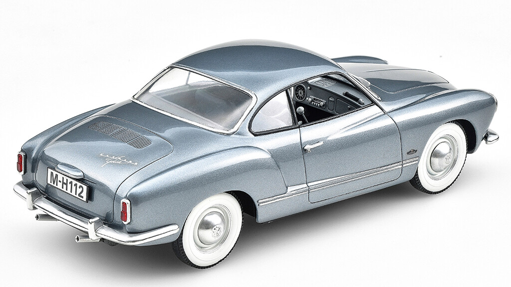 美しさが際立つ「フォルクスワーゲン・カルマンギア」初期モデル 美しさが際立つ「フォルクスワーゲン・カルマンギア」初期モデル