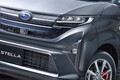 新車135万円！ スバル新型「ステラ」発表！ 11年ぶり全面刷新で「リアスライドドア」初採用！ パワフルな“ターボ車”も設定の「軽ハイトワゴン」どんなモデル？