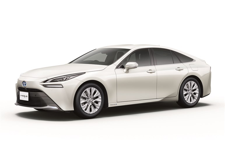 新型トヨタ ミライはクラウンhv並みの価格 来年はハンズオフできるモデルも発売 Carview 自動車情報サイト 新車 中古車 Carview
