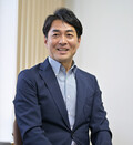 「言葉の持つチカラを信じたい［対談］西岡孝洋（元フジテレビアナウンサー）×華 音（動画クリエーター）