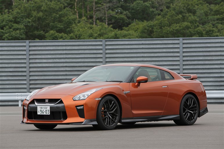 NSXとGT-R、限界走行テストはスマホとガラケーぐらい別モノだった!?