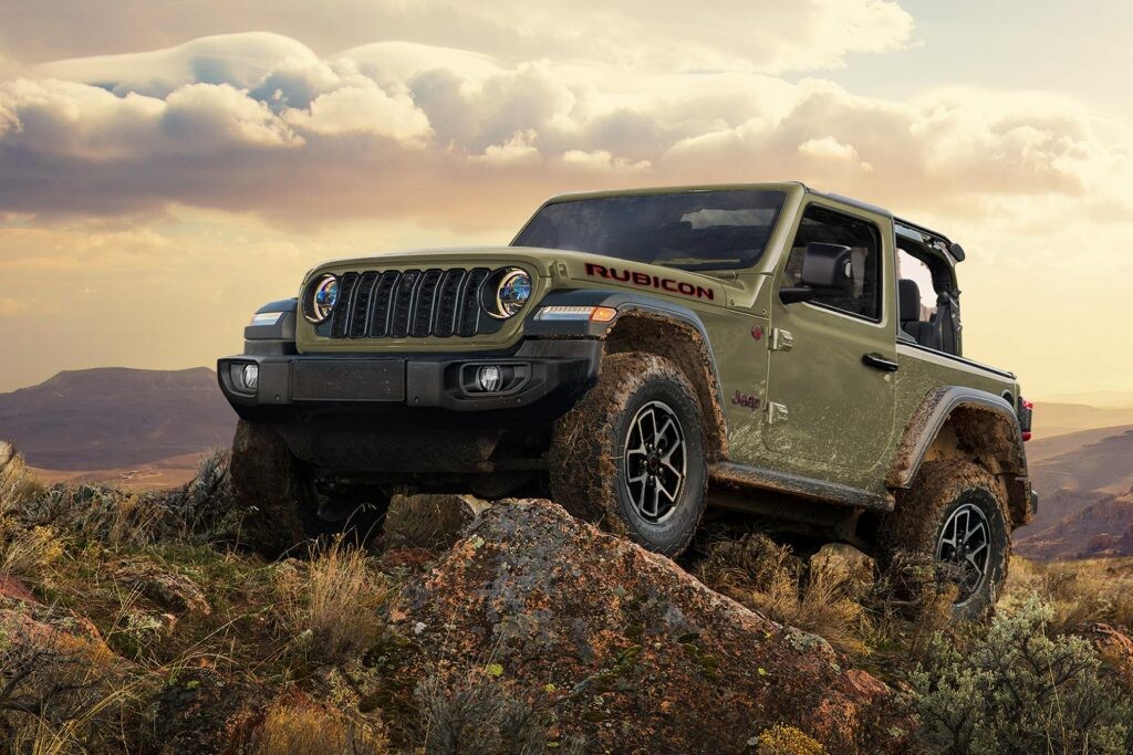 これぞ“ザ・ジープ”！「ラングラー ルビコン」2ドア仕様＆ミリタリーグリーンの限定車
