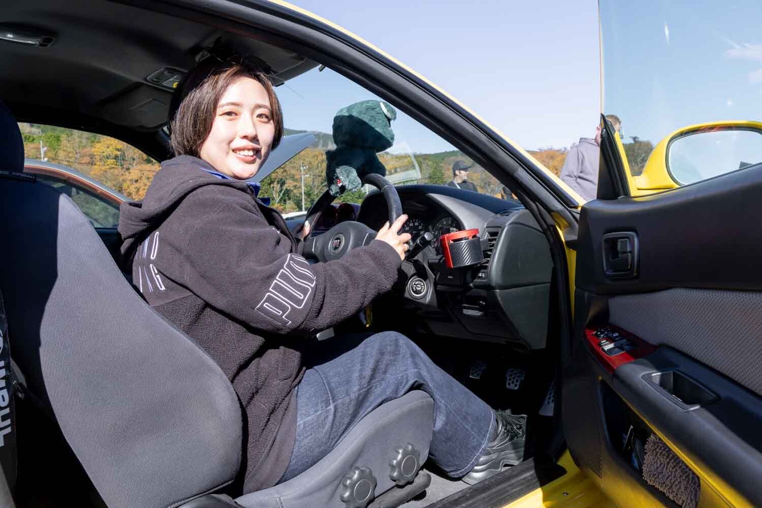 彼女の日産「スカイライン25GT ターボ」はインパルのエアロがお似合い！スーパーGT観戦などで走行距離は24万km