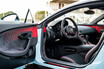 ブガッティ　カスタム専門の新部門設立　シロン・ピュアスポーツのスペシャル車両も公開
