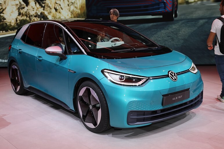 VWにとってゴルフ並みに重要な電気自動車ID.3は約360万円～で電池容量は3タイプが存在