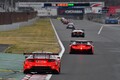 ハコ車レースの国内最高峰「スーパーGT」が開幕！　“2クラス混走”や“サクセスウェイト”がスリリングなシーンを生みだす