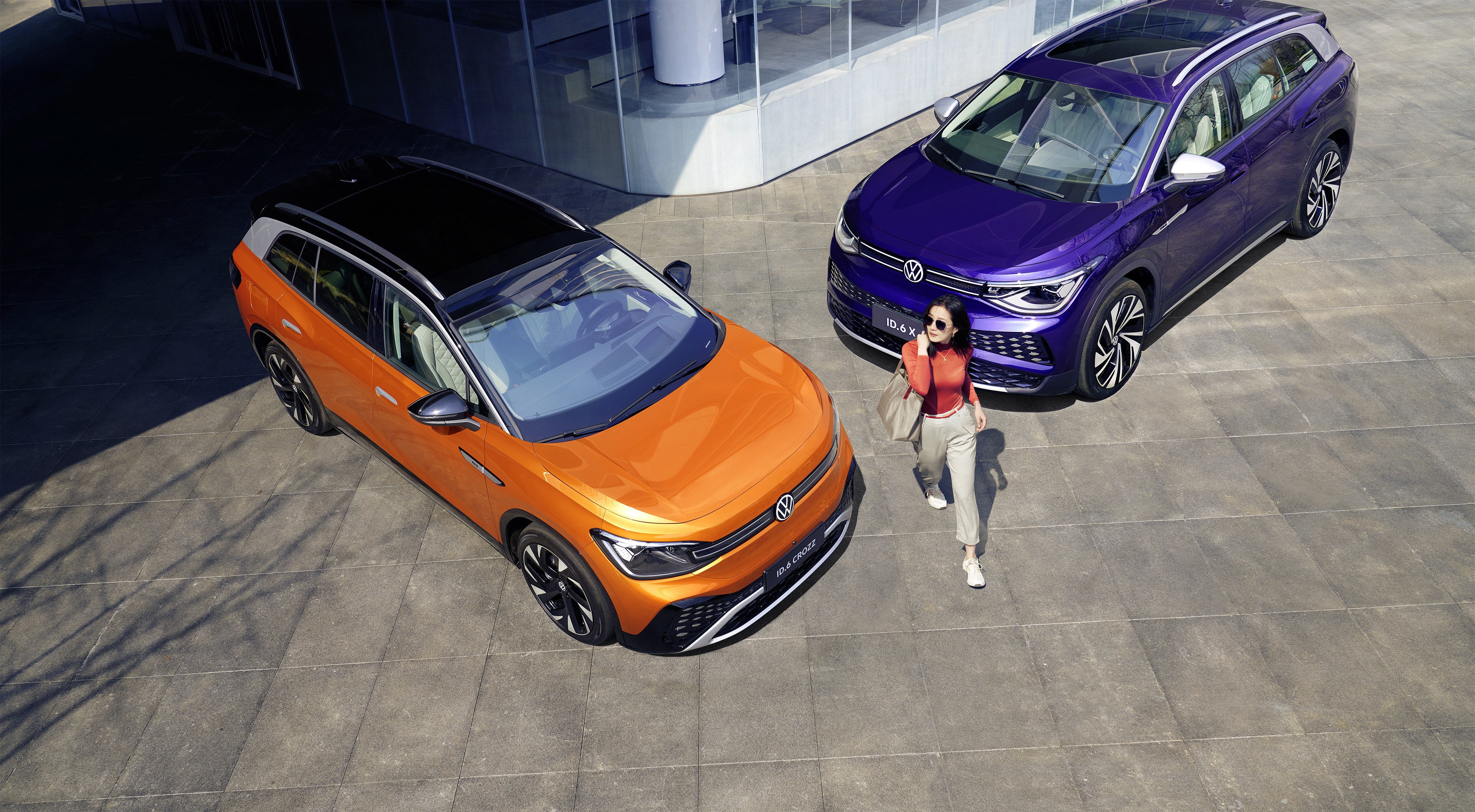 VWが電気自動車ブランドの第3弾となる「ID.6」を発表。中国向けの6～7人乗りSUVでシリーズ最大