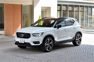 ボルボXC40はカジュアルな秀作SUV。タイヤサイズが悩みどころ